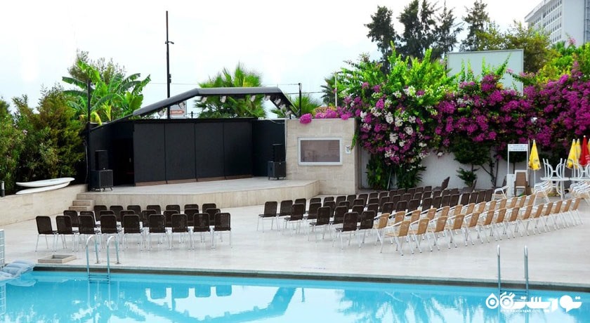 برگزاری جلسه و همایش در فضای باز